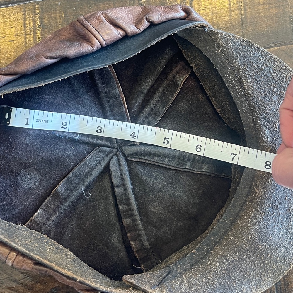 Vintage leather Harley Davidson cap - Picture 4 of 5